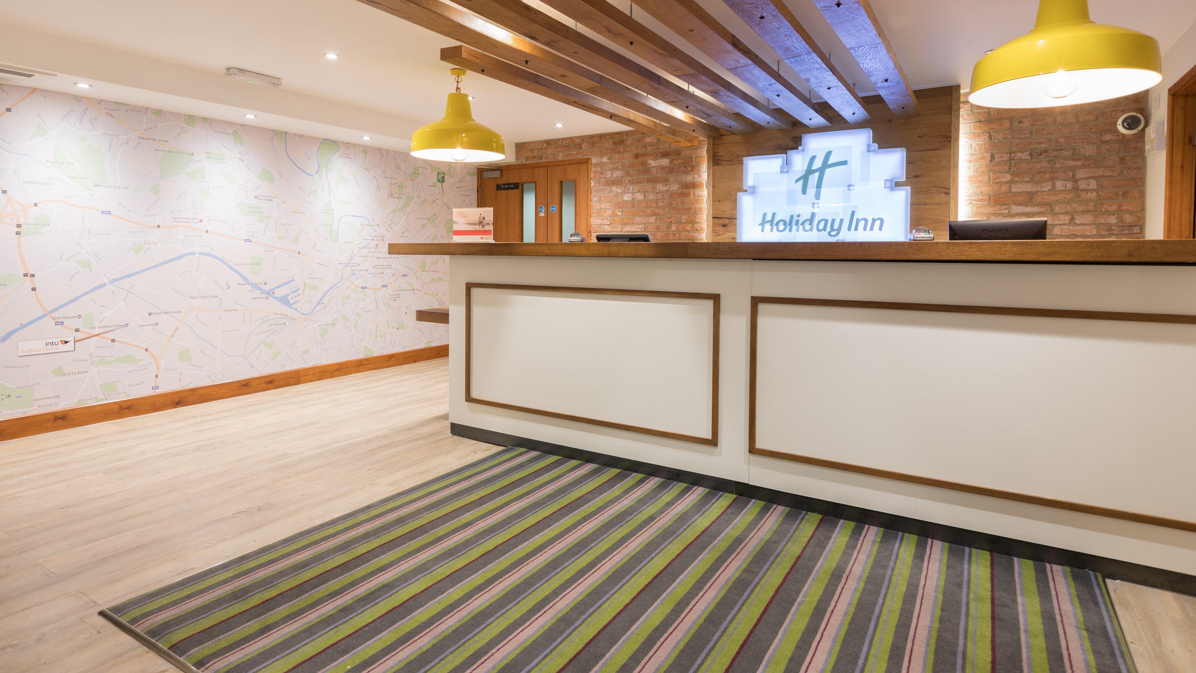 Holiday Inn Manchester - Central Park, An Ihg Hotel מראה חיצוני תמונה